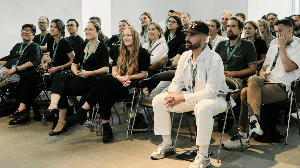 Shopware Day Schweiz 2026 mit Teilnehmerinnen und Teilnehmern im Hof zu Wil